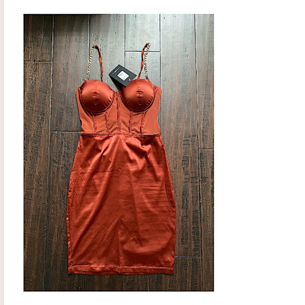 Fashion Nova BRAND NEW date night dress.